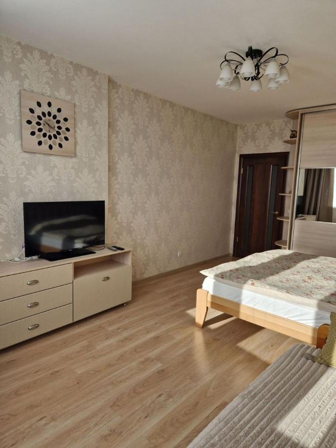 Видовые Апартаменты Kiev Eksteriør billede